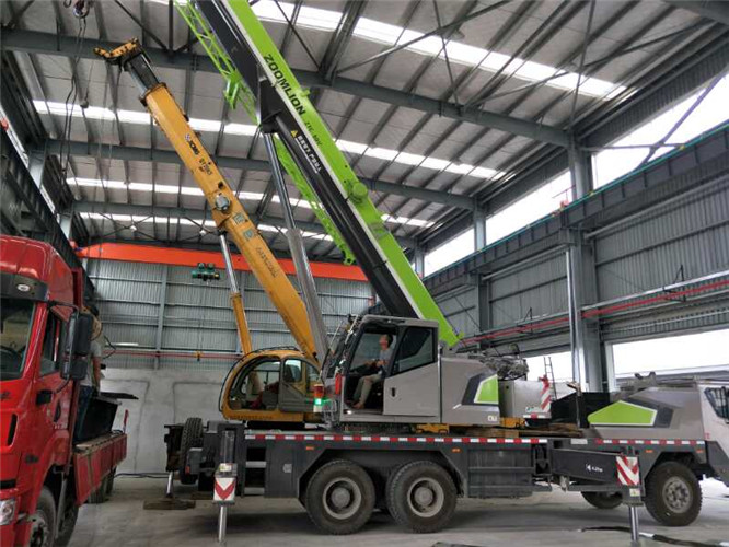 金沙县高空车出租需要注意哪些安全事项？